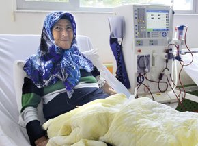 Mother during dialysis treatment